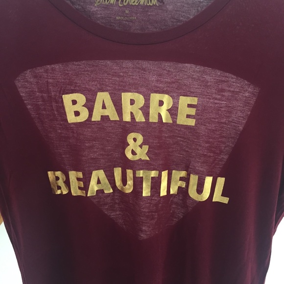 Sam Edelman cut out back T-shirt size M - Picture 5 of 8